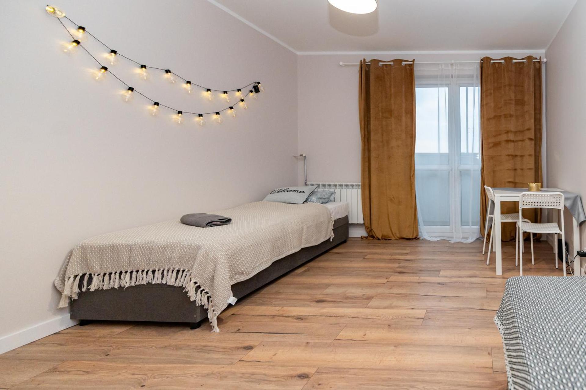 Appartement Regem Wola à Varsovie Extérieur photo